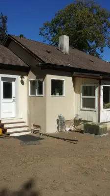 Meraki Construction LLC - Roofing & Gutter Services in Medford, OR