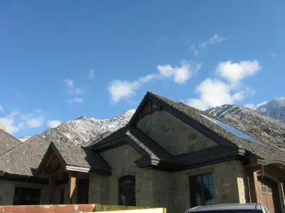 Artisan Roofscapes - Roofing & Gutter Services in Centerville, UT