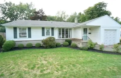 Great Lakes Roofing - Roofing & Gutter Services in Bloomfield, NY