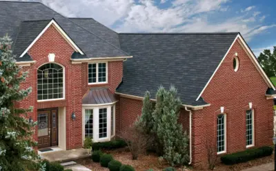 Oakes Roofing - Roofing & Gutter Services in Fraser, MI