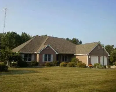 MG Home Services LLC - Roofing & Gutter Services in Columbiaville, MI