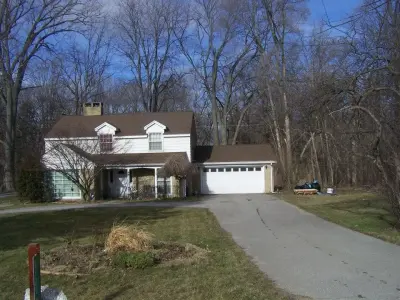 MG Home Services LLC - Roofing & Gutter Services in Columbiaville, MI