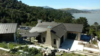 Dunn Seamless Gutters - Roofing & Gutter Services in Santa Rosa, CA