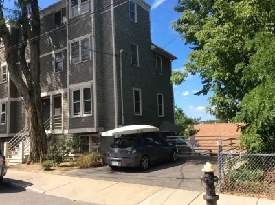 Capital Construction Contracting Inc. - Roofing & Gutter Services in Boston, MA