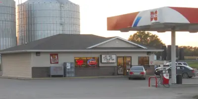 Christopherson Construction Co - Roofing & Gutter Services in Spencer, IA