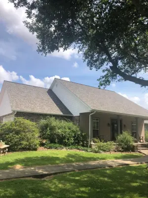 Jenkins Roofing - Roofing & Gutter Services in Pineville, LA