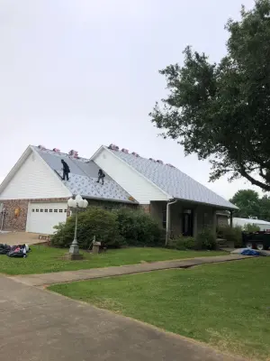 Jenkins Roofing - Roofing & Gutter Services in Pineville, LA