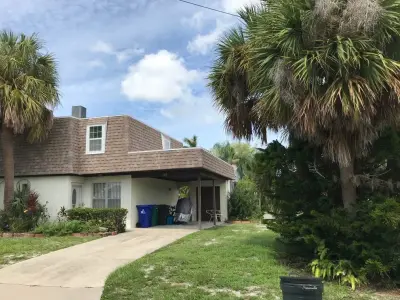 Roofs For Life - Handyman Services in Ellenton, FL