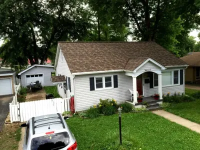 Clover Roofing Const. - Roofing & Gutter Services in Murphysboro, IL