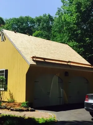 DC Moran Construction - Roofing & Gutter Services in Manchester, NH