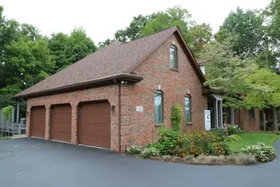 4 Guys And A Roof - Roofing & Gutter Services in Perrysburg, OH