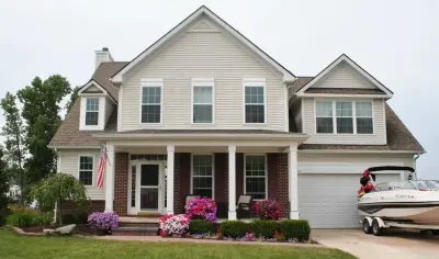 Dexter Roof & Siding - Roofing & Gutter Services in Dexter, MI