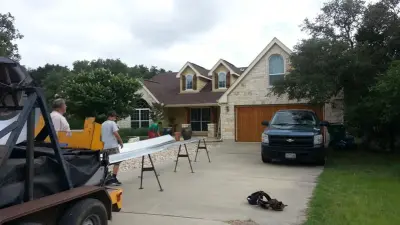 Hall's Roofing & Sheet Metal - Roofing & Gutter Services in Georgetown, TX