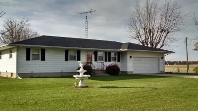 Peters Roofing - Roofing & Gutter Services in Toledo, IL