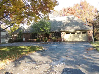Easton Roofing - Insulation Installation in Kansas City, MO
