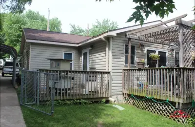 Affordable Roofing and Exteriors - Roofing & Gutter Services in Urbandale, IA