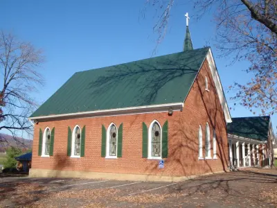 Blue Ridge Roofing, Inc. - Roofing & Gutter Services in Charlottesville, VA