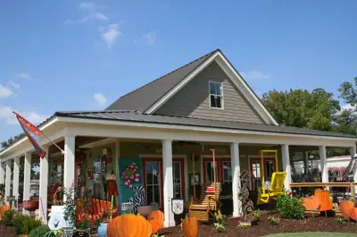 Magnum Metals LLC - Roofing & Gutter Services in Nettleton, MS