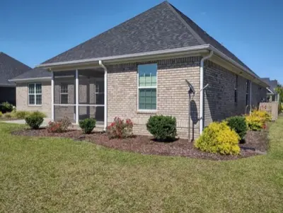 Extreme Seamless Gutters - Roofing & Gutter Services in Longs, SC