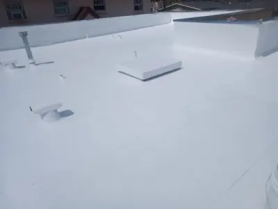 H R Roofing - Roofing & Gutter Services in Moreno Valley, CA