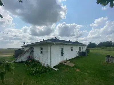Red Hill Roofing and Construction, LLC - Roofing & Gutter Services in Watonga, OK