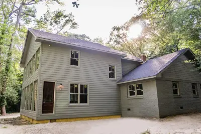 Niva Group LLC - Roofing & Gutter Services in Huntingdon Valley, PA