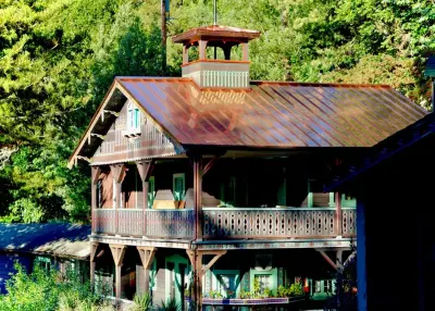 Custom Copper & Sheet Metal Roofing - Custom Home Builders in Burlingame, CA