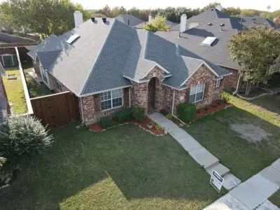 Roger the Roofer - Roofing & Gutter Services in Colleyville, TX