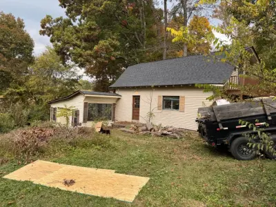 Southeast Roofing and Exteriors LLC - Roofing & Gutter Services in Cleveland, TN