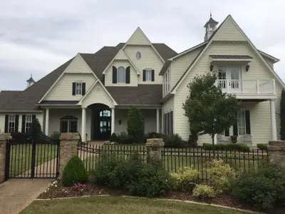 Mosse'y Oak Roofing & Construction - Bathroom Remodeling in Jacksonville, TX