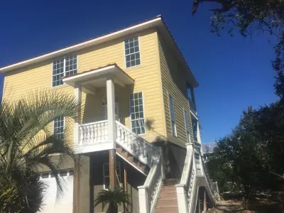 Bayou Roofing and Construction - House Painting Services in Thibodaux, LA