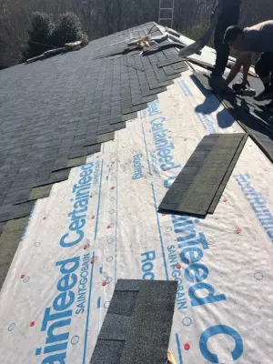 Southeast Roofing and Exteriors LLC - Roofing & Gutter Services in Cleveland, TN