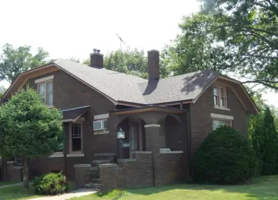 Central Iowa Roofing & Buildings - Roofing & Gutter Services in Pella, IA