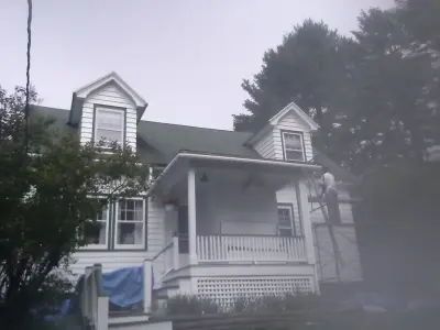 Housewarmers LLC - Window Installation & Replacement in Barre, VT
