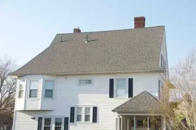 Noreaster Roofing INC - Roofing & Gutter Services in Uxbridge, MA