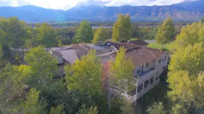Slade Roofing - Roofing & Gutter Services in Jackson, WY