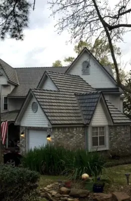 Aluminum Shake Metal Roofing with a Rustic Finish by Houston Metal Roofing Services