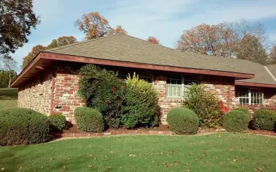 Aqua Tech Solutions LLC - Roofing & Gutter Services in Bartlesville, OK