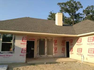 Lone-Star Roof Systems - Roofing & Gutter Services in College Station, TX