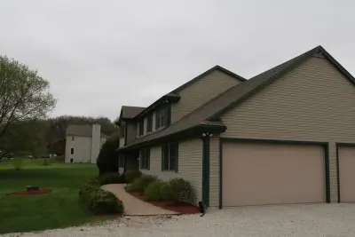 Paul Molkentin Construction and Restoration LLC - Roofing & Gutter Services in Milwaukee, WI