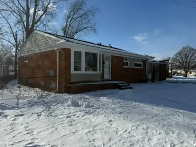 Level Up Improvement - Window Installation & Replacement in Dearborn, MI
