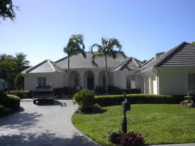 Kelly Roofing - Roofing & Gutter Services in Bonita Springs, FL