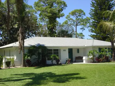 Kelly Roofing - Roofing & Gutter Services in Bonita Springs, FL