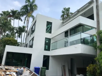 Duke Contractors LLC - Roofing & Gutter Services in Doral, FL