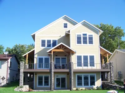 Minnewashta Lakeside Residence — Design-Build Services project by 3D Builders
