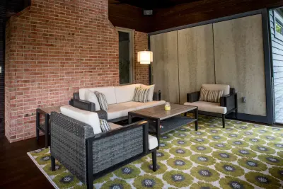 Modern Screened Porch — Design-Build Services project by Maile, Tekulve & Gray