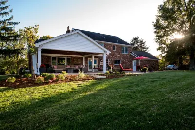 The Enclosed Viewing Porch and Patio — Design-Build Services project by Maile, Tekulve & Gray