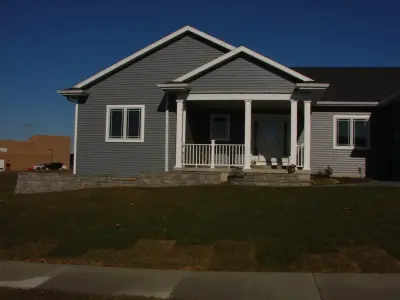 Dave Beenblossom Cabinets & Construction - Architectural & Building Design Services in Janesville, IA