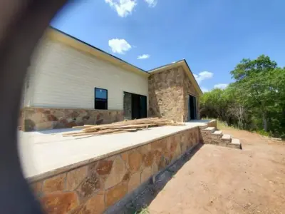 Lake Living Design and Construction - Custom Home Builders in Strawn, TX