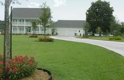 Live Oak Landscapes - Landscape Construction in Natchez, MS